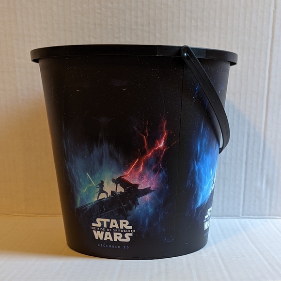 Star Wars Rise of Skywalker Popcorn Tub - Picture 5 of 5